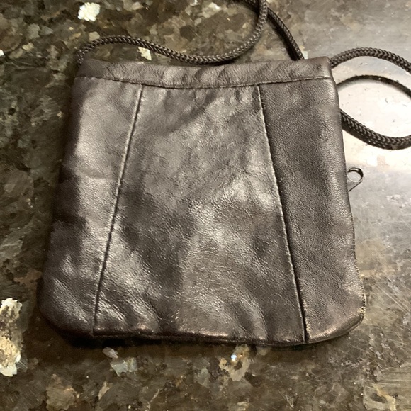 Black Leather Neck Under Clothes Double Pocket Money Pouch - Picture 3 of 3